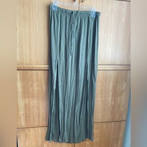 Forever 21 green maxi skirt
